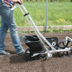 Fertilizer Attachment -Johnny's Selected Seeds Shop 09173 02 fertattach