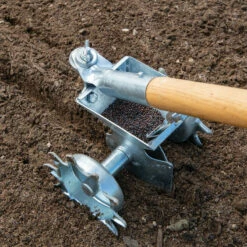 One-Row Pinpoint Seeder -Johnny's Selected Seeds Shop 09284 06 one row seeder